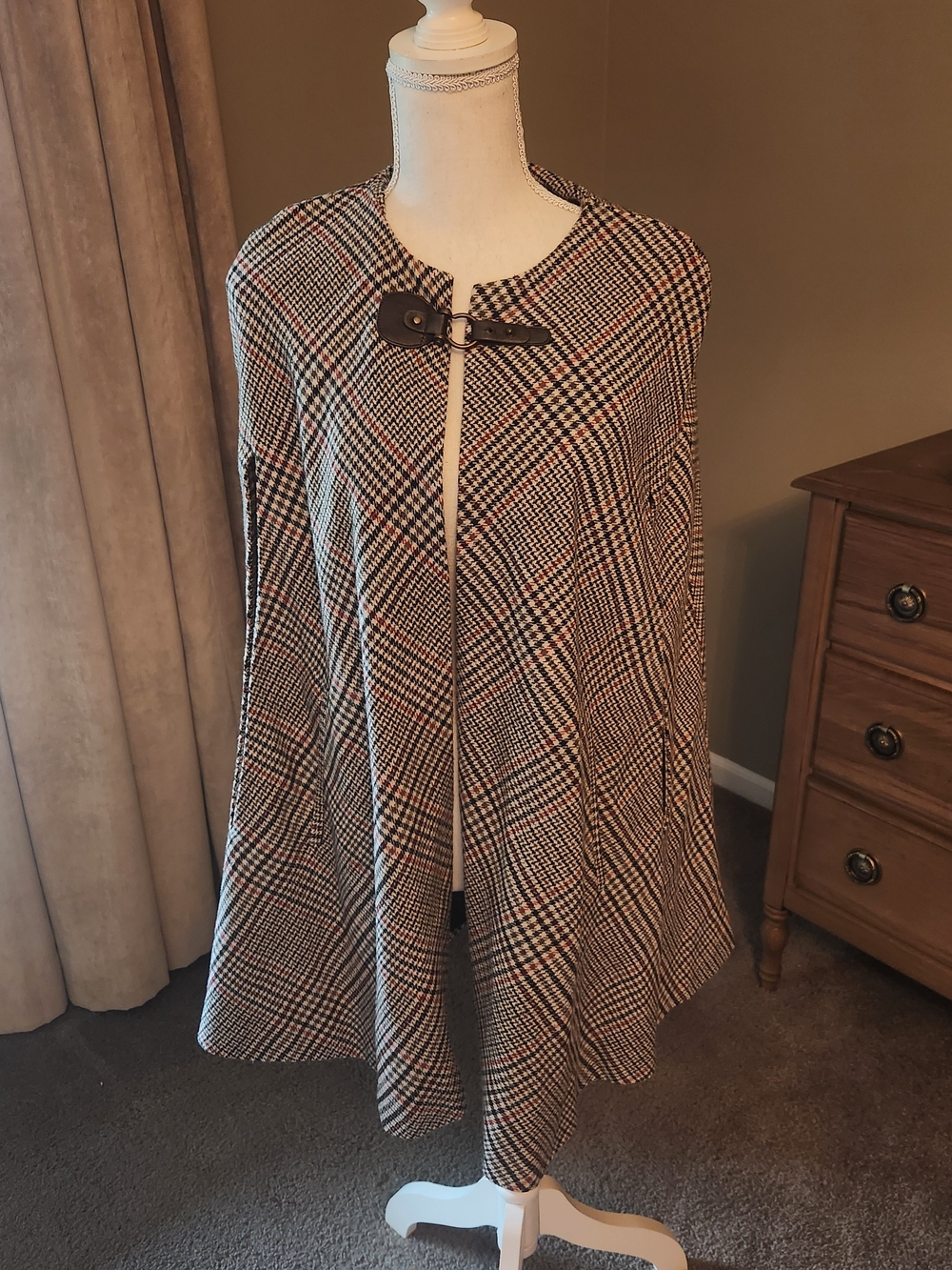 Forever 21 Plaid Cape Coat in Black, White and Brown